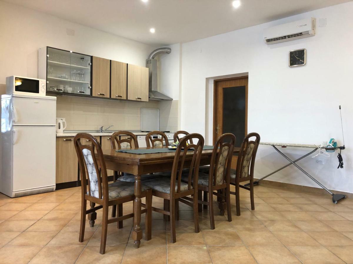Apartmani I Sobe Ivancic1 Novi Vinodolski Eksteriør bilde